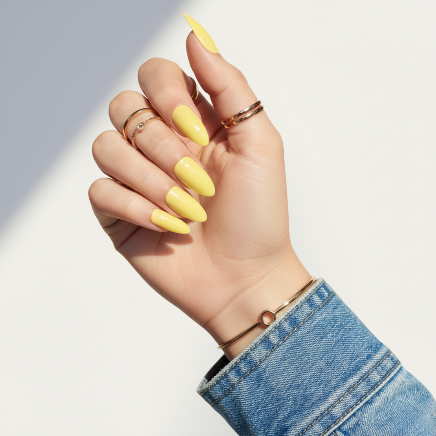Lemon Zest | Reusable Press-On Nails | 24 pcs | Yellow | Almond Shape | Long