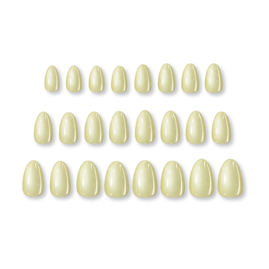Pookie | Reusable Press-On Nails | 24 Pcs | Lemon Yellow Cat Eye | Almond Shape | Short