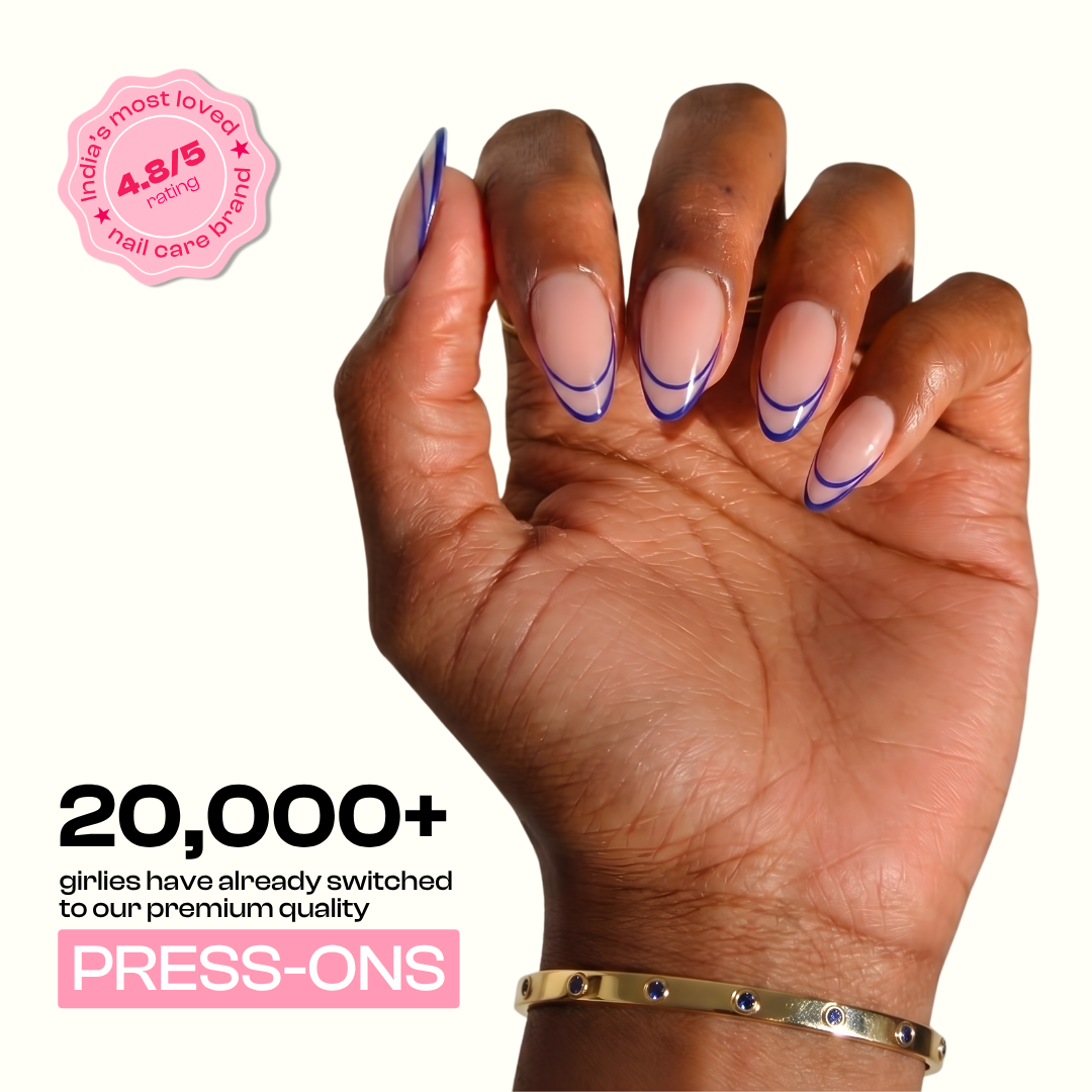 Wonder Woman | Reusable Press-On Nails | 24 Pcs | French with Chrome | Almond Shape | Medium
