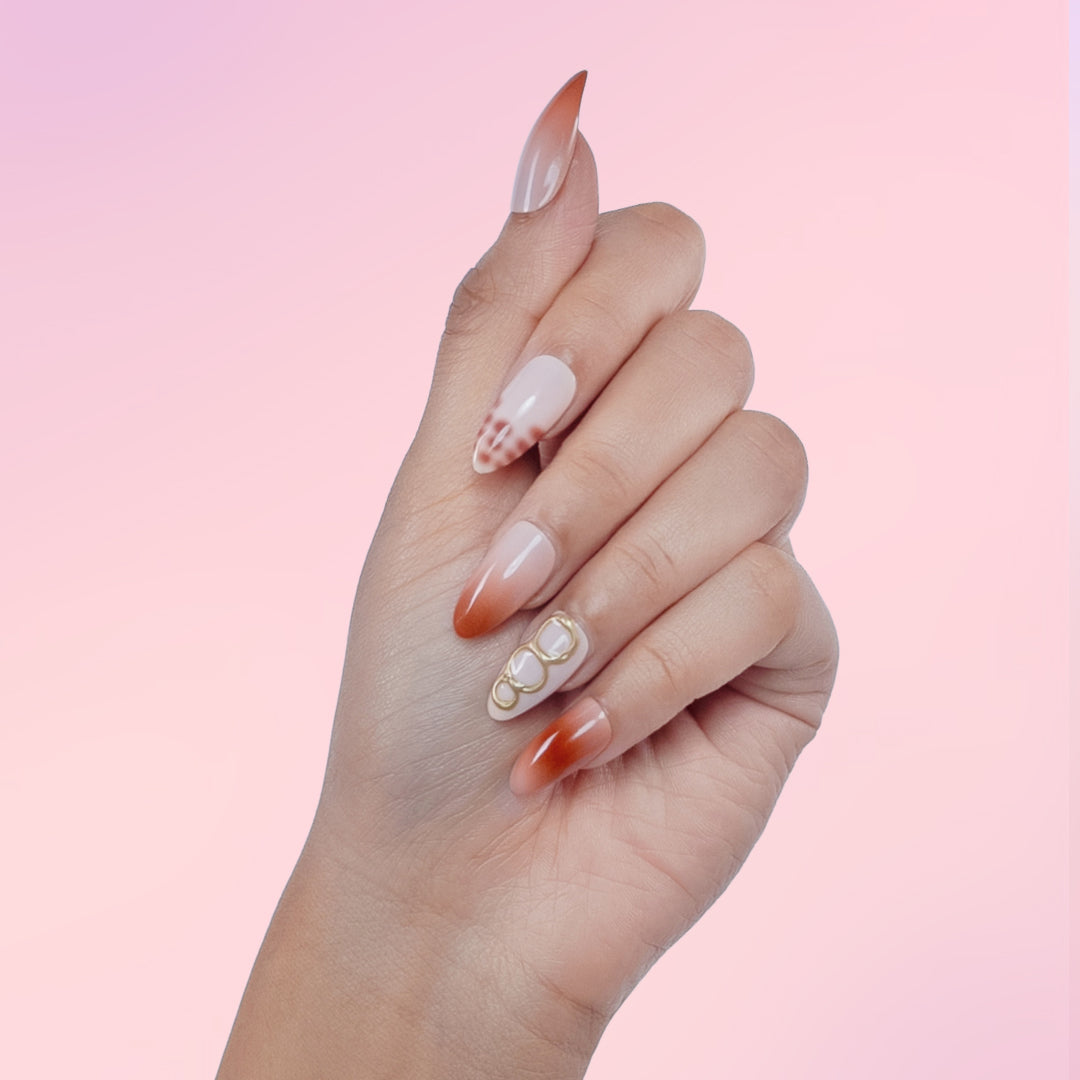 Gold Drip | Press-On Nails | 24 pcs | Almond Shape | Long | Reusable Design