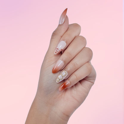 Gold Drip | Press-On Nails | 24 pcs | Almond Shape | Long | Reusable Design
