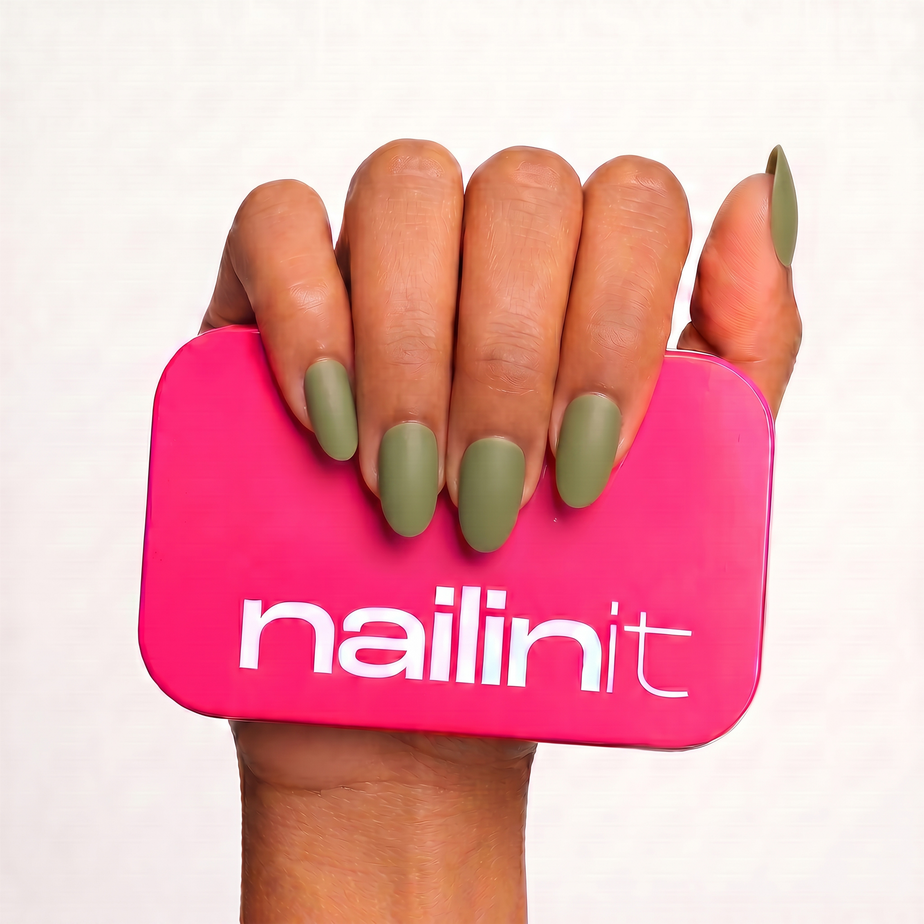 Olive You | Reusable Press-On Nails | 24 pcs | Green | Oval nails | Short