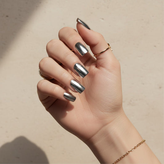 Happy Hour | Reusable Press-On Nails | 24 pcs | Silver | Square Nails | Medium