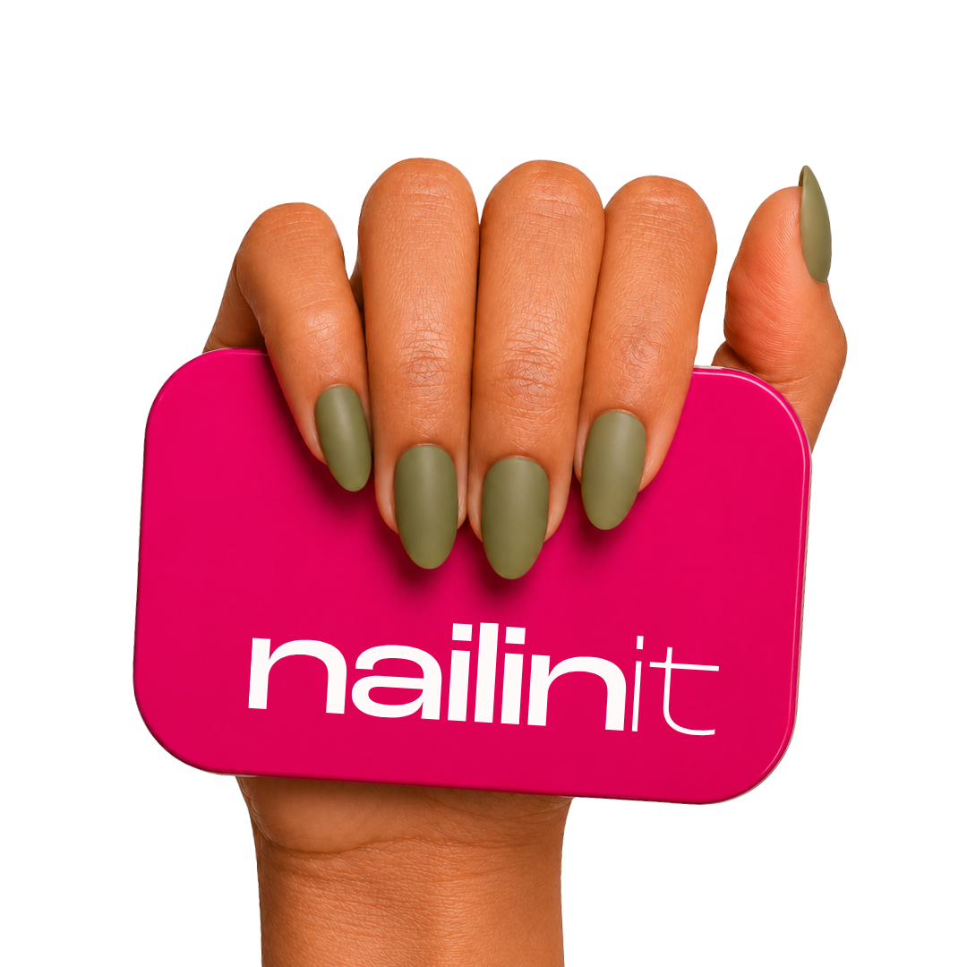 Olive You | Reusable Press-On Nails | 24 pcs | Green | Oval nails | Short