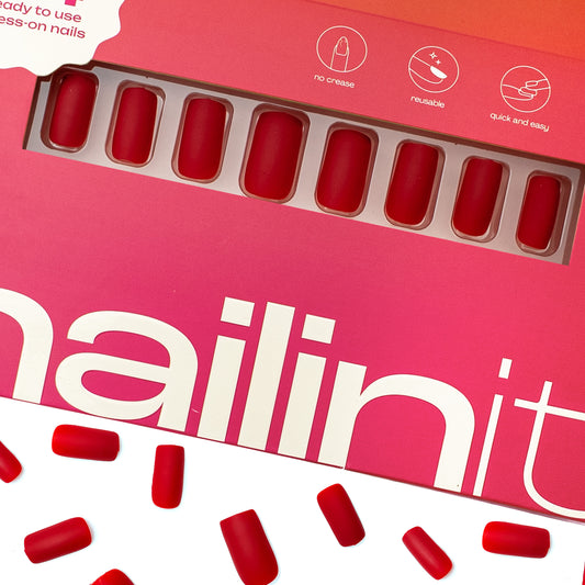 Red Velvet | Reusable Press-On Nails | 24 pcs | Red | Square Shape | Long